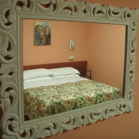 Albergo Fiorentino Sansepolcro Dış mekan fotoğraf