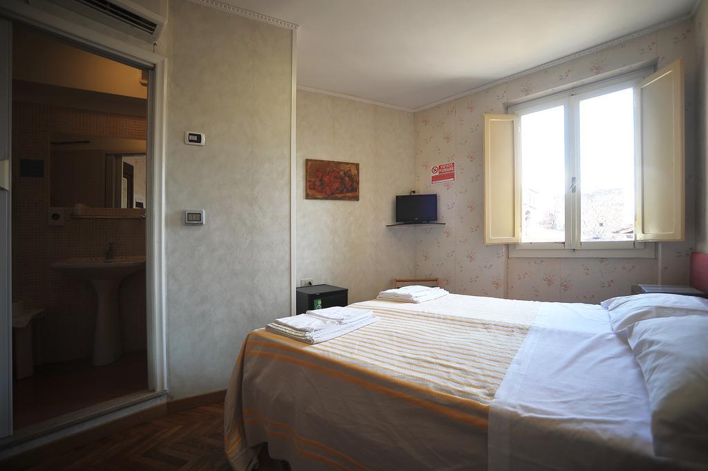 Albergo Fiorentino Sansepolcro Dış mekan fotoğraf