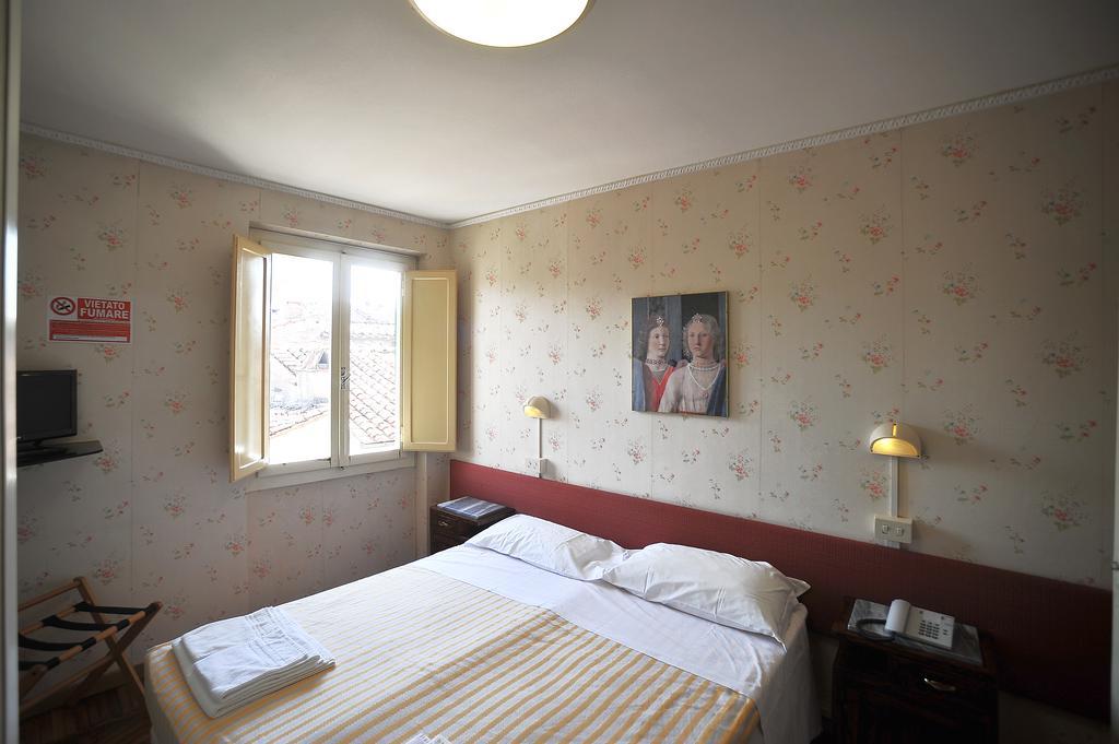 Albergo Fiorentino Sansepolcro Dış mekan fotoğraf