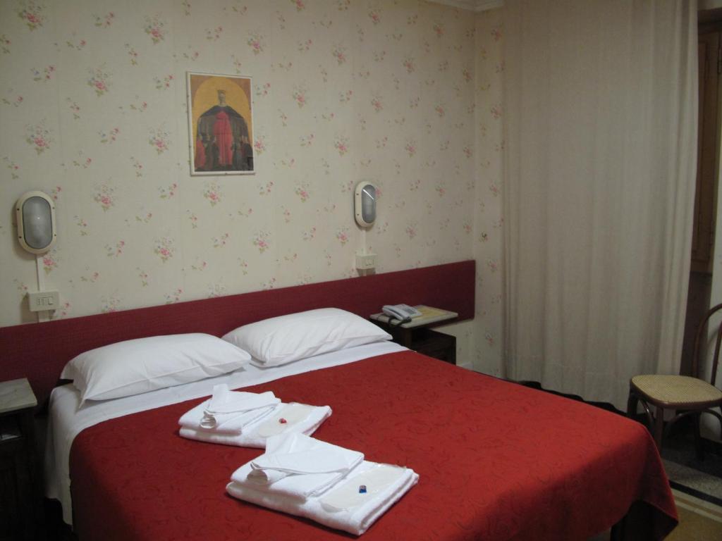 Albergo Fiorentino Sansepolcro Oda fotoğraf